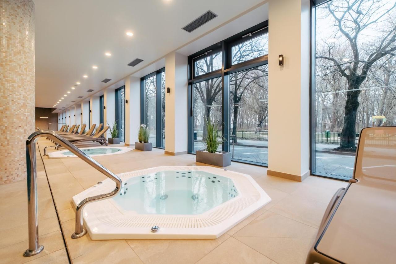 Chilliapartamenty - Nadmorskie Tarasy - Morski Z Dostepem Do Basenu Kołobrzeg Exterior foto